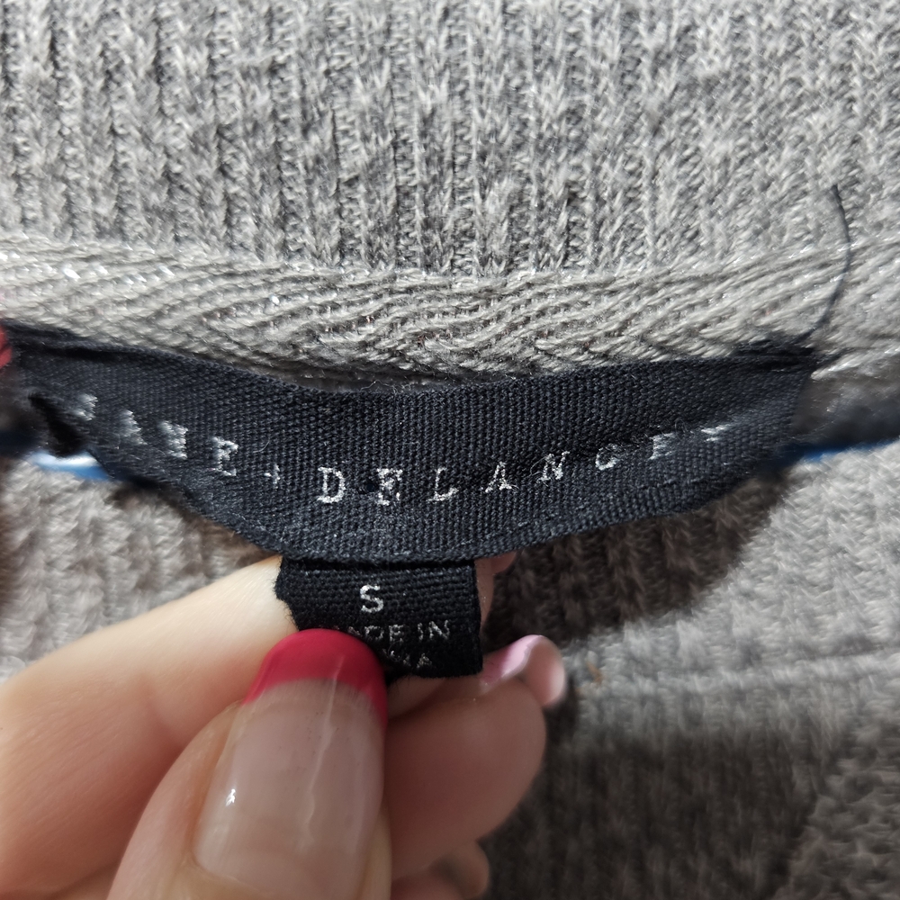 Gray Women's Sweater - Picture 3 of 3